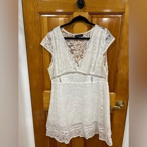 Bloom chic mini dress